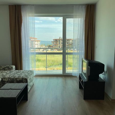 Ferienwohnung Апартамент В Сарафово Burgas City Exterior foto